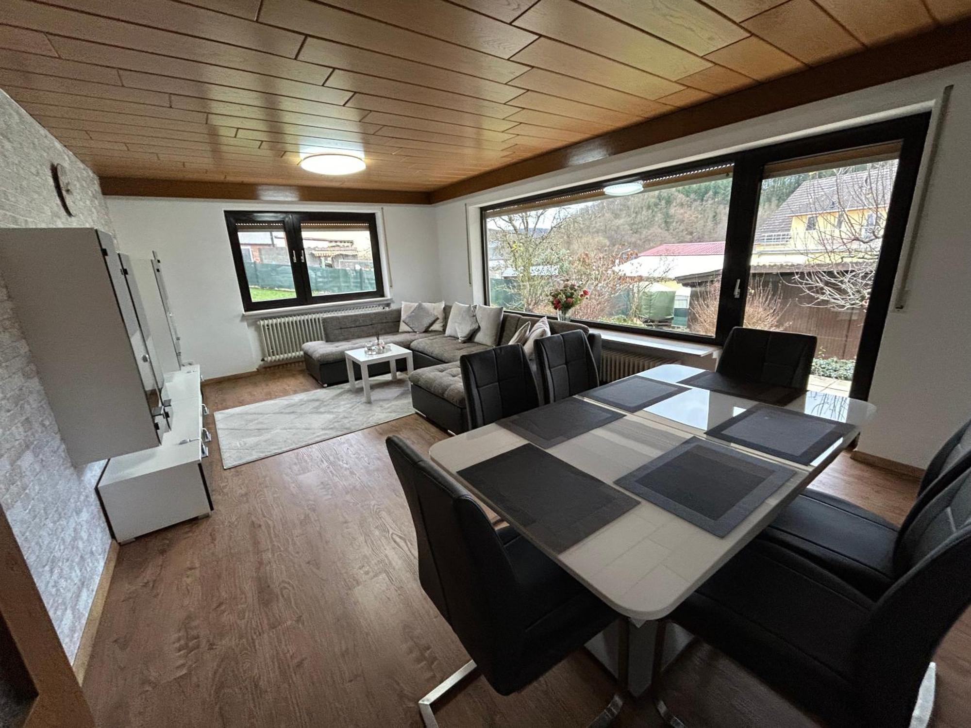 Ferien- Und Monteurwohnung Zum Waldblick Eksteriør billede